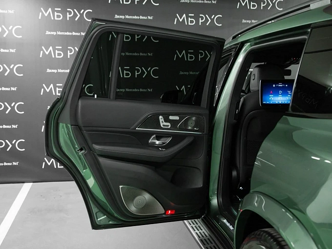 Mercedes-Benz GLS Зеленый Non metallic фото 23