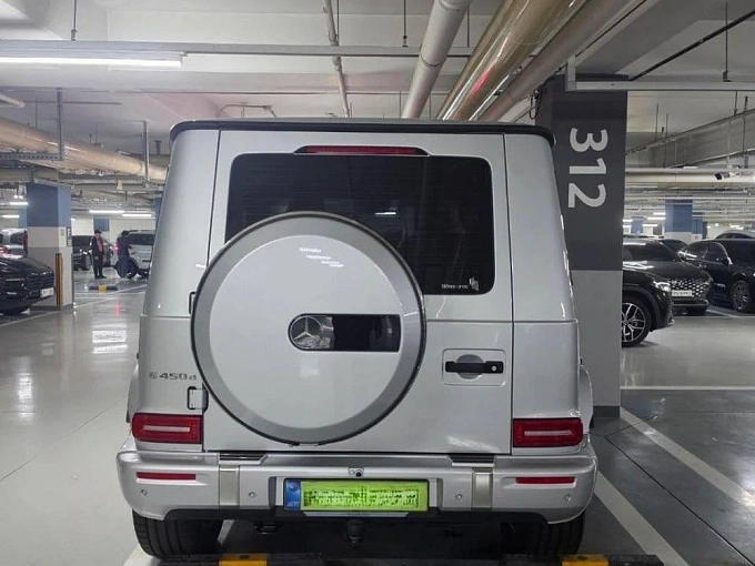 Mercedes-Benz G-Класс Серебряный Non metallic фото 3