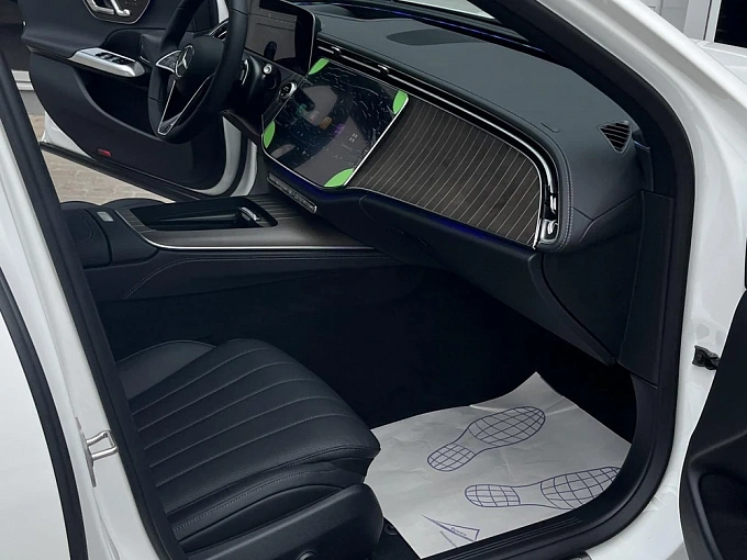 Mercedes-Benz E-Класс Белый Non metallic фото 12