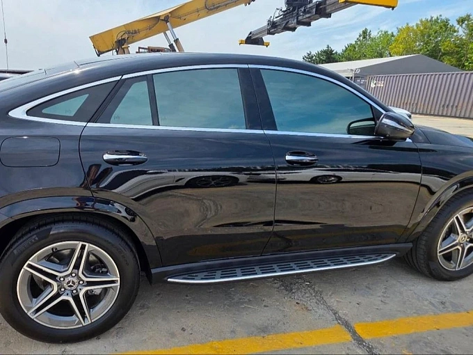 Mercedes-Benz GLE coupe Черный Non metallic фото 2