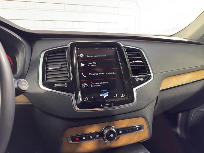 Volvo XC90 2021 2.0 AT 4WD (320 л.с.) фото 24