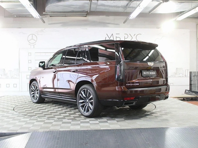 Cadillac Escalade 2022 6.2 AT 4WD (416 л.с.) фото 4