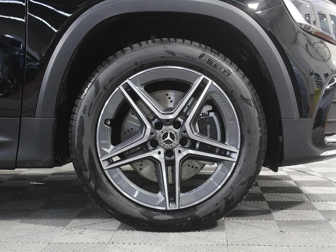 Mercedes-Benz GLB Черный Non metallic фото 20
