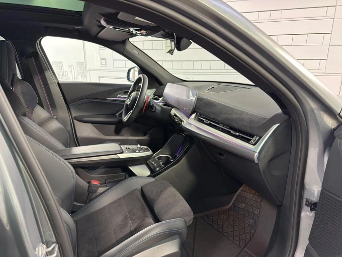 BMW X2 2024 2.0 AMT 4WD (300 л.с.) фото 12