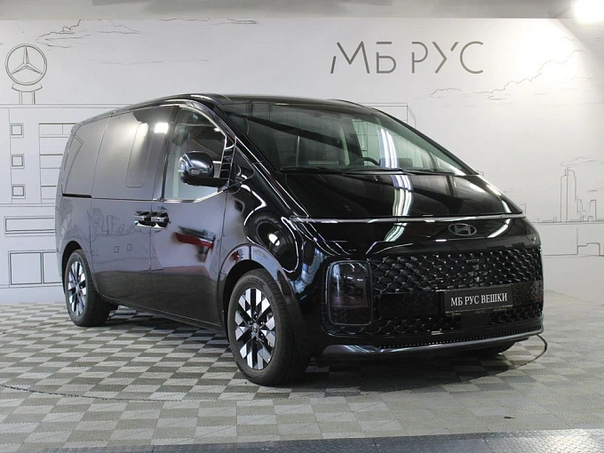 Hyundai Staria 2025 2.2d AT 4WD (177 л.с.) фото 2