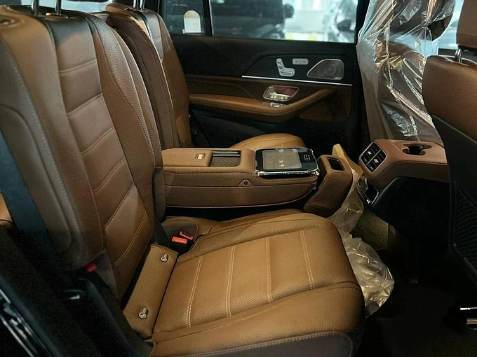 Mercedes-Benz GLS Черный Non metallic фото 3