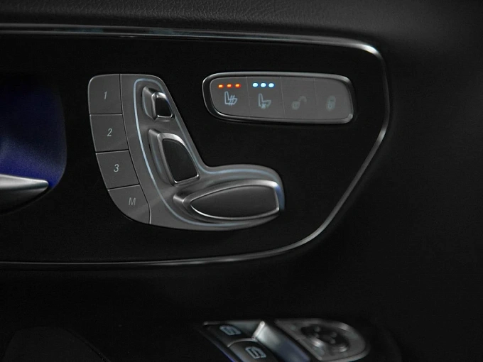 Mercedes-Benz V-Класс Черный Non metallic фото 9