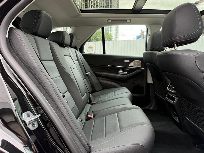 Mercedes-Benz GLE Черный Non metallic фото 19