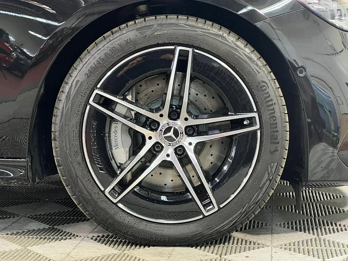 Mercedes-Benz E-Класс Черный Non metallic фото 20