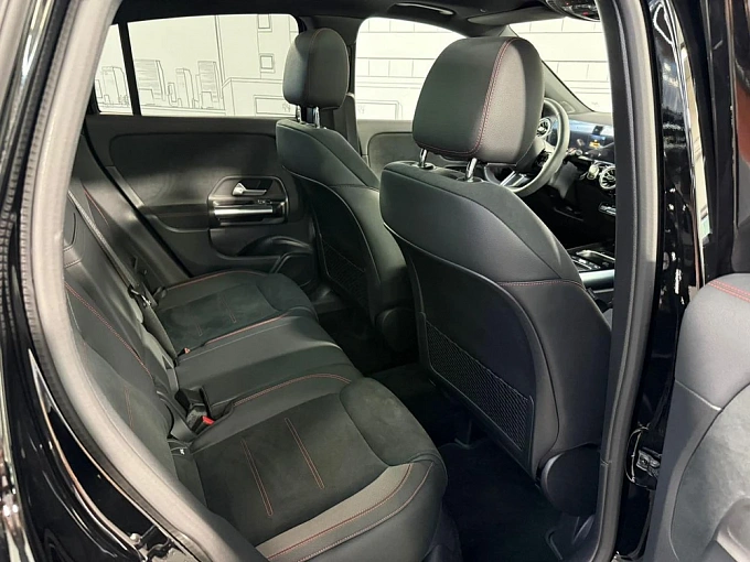 Mercedes-Benz GLA Черный Non metallic фото 16