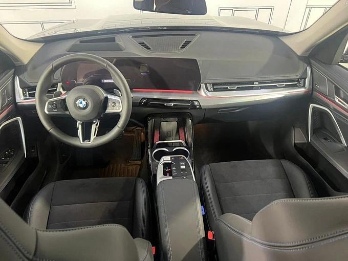 BMW X1 2025 2.0 AMT 4WD (204 л.с.) фото 8