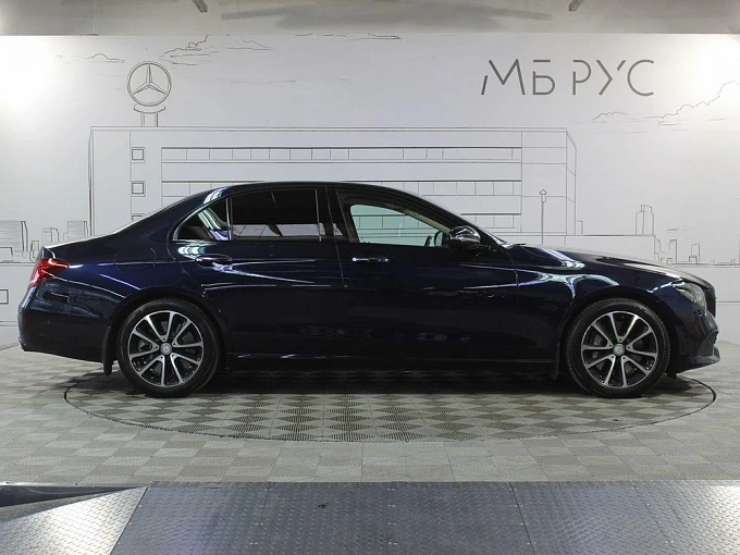 Mercedes-Benz E-Класс 2017 400 3.0 AT 4Matic (333 л.с.) фото 7