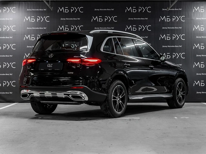 Mercedes-Benz GLC Черный Non metallic фото 3