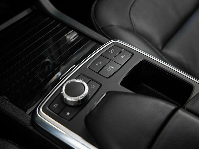 Mercedes-Benz GL 2014 400 3.0 AT 4Matic (333 л.с.) фото 26