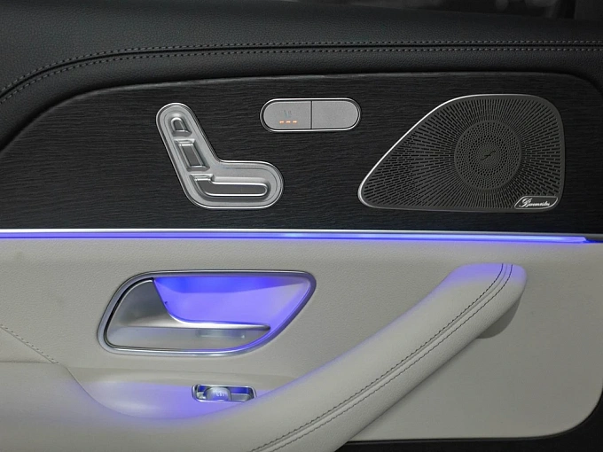 Mercedes-Benz GLS Серый Non metallic фото 27