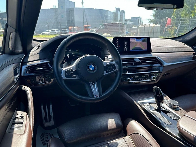 BMW 5 серии 2019 530 3.0d AT 4WD (249 л.с.) фото 42