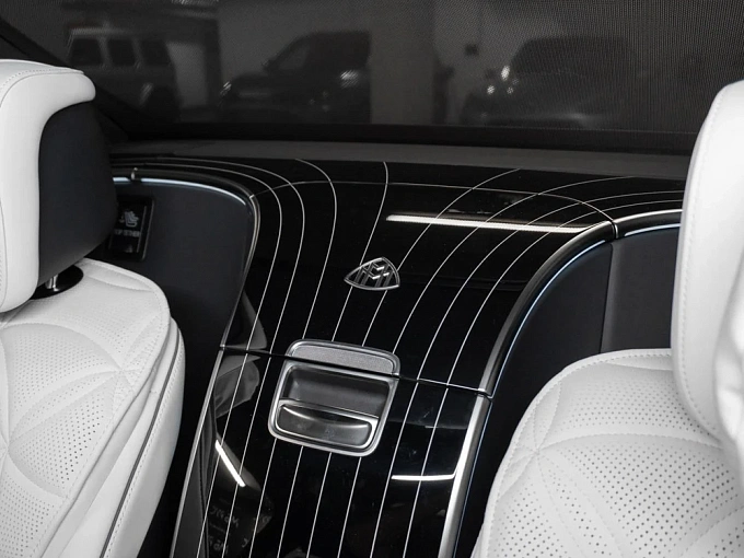 Mercedes-Benz Maybach S-Класс Черный Non metallic фото 37