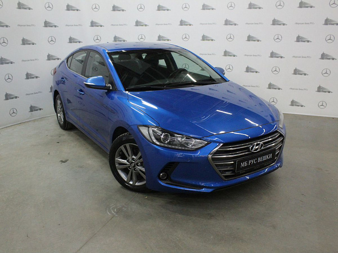 Hyundai Elantra 2018 2.0 AT (150 л.с.) Синий 68934171 фото 2