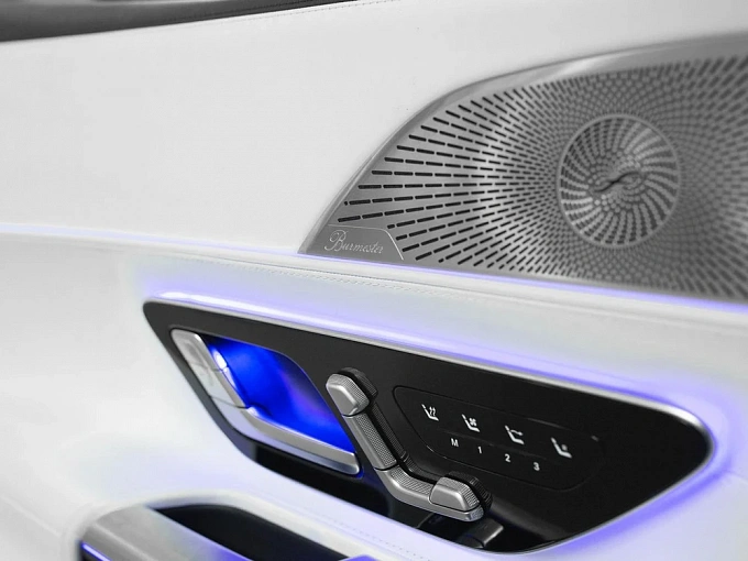 Mercedes-Benz Maybach SL Белый Non metallic фото 23