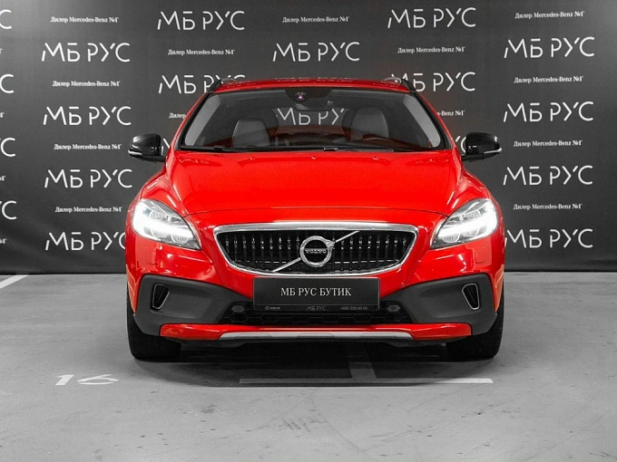 Volvo V40 2017 1.5 AT (152 л.с.) фото 2
