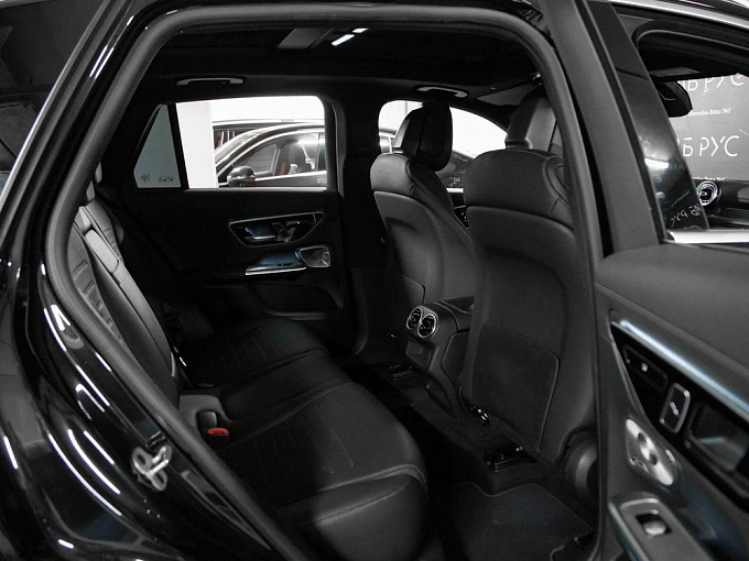 Mercedes-Benz GLC 2023 2.0 AT 4Matic (258 л.с.) фото 22