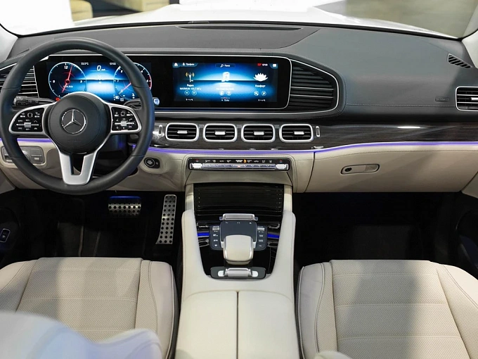 Mercedes-Benz GLS Белый Non metallic фото 5