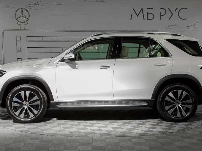 Mercedes-Benz GLE Белый Non metallic фото 3