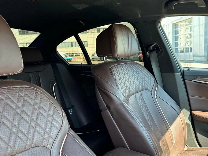BMW 5 серии 2019 530 3.0d AT 4WD (249 л.с.) фото 39