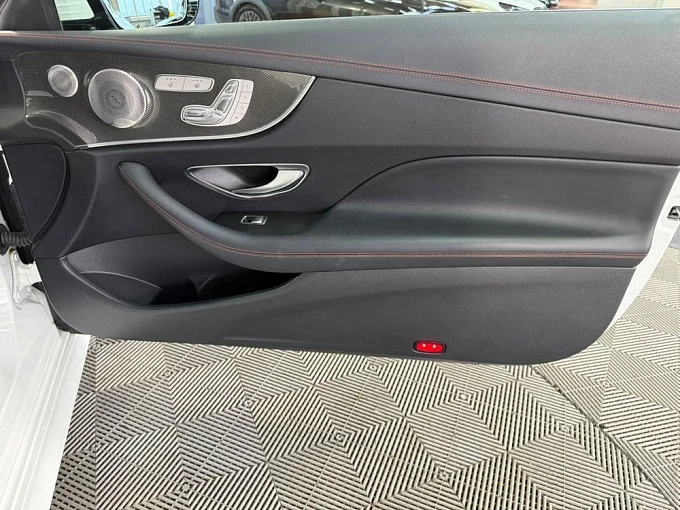 Mercedes-Benz E-Класс AMG 2021 53 AMG 3.0 AT 4Matic (435 л.с.) фото 26