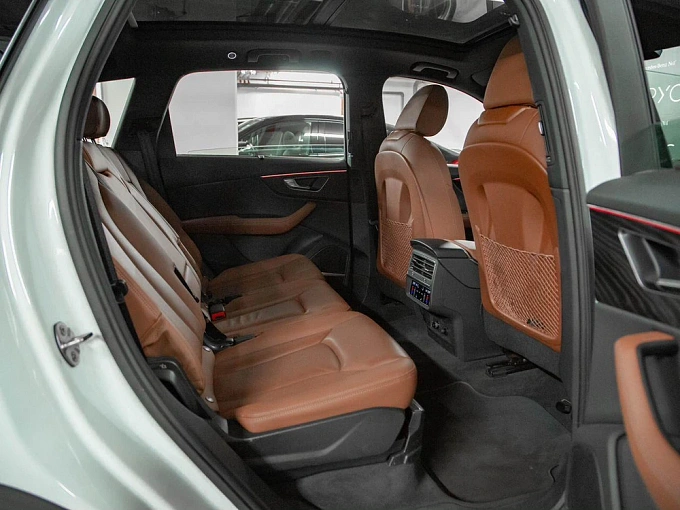Audi Q7 2024 2.0 AT 4WD (252 л.с.) фото 10