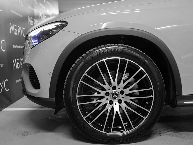 Mercedes-Benz GLC Серый Non metallic фото 9