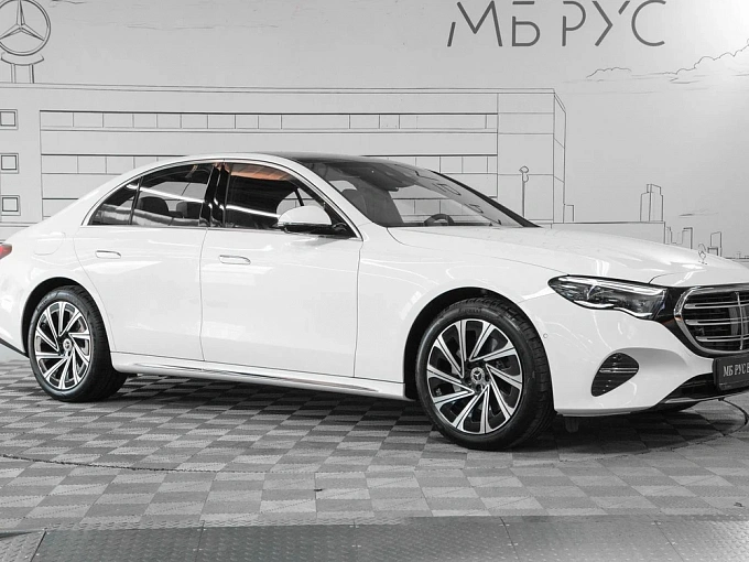 Mercedes-Benz E-Класс Белый Non metallic фото 2