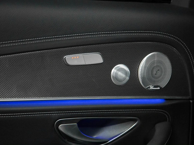Mercedes-Benz E-Класс 2020 2.0 AT 4Matic (299 л.с.) фото 28
