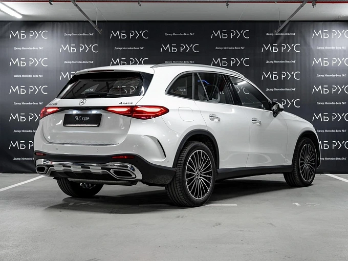 Mercedes-Benz GLC Белый Non metallic фото 3