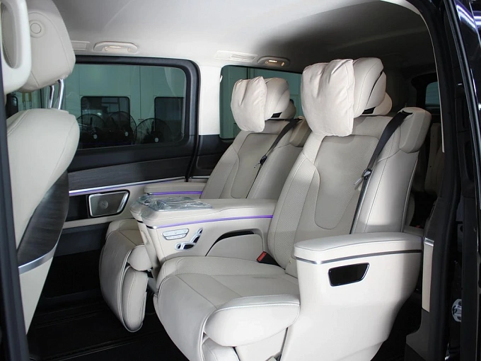 Mercedes-Benz V-Класс Черный Non metallic фото 2