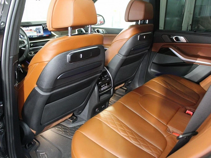 BMW X5 2023 3.0d AT 4WD (286 л.с.) фото 14