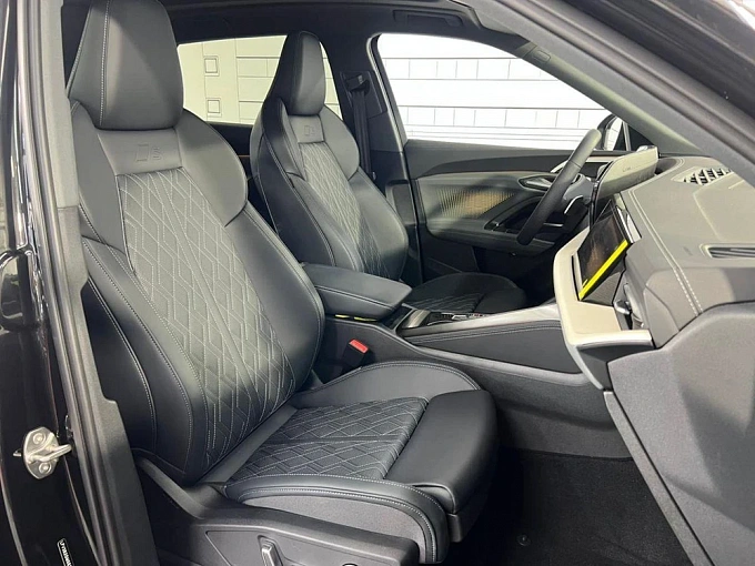 Audi Q5 2025 2.0 AMT 4WD (204 л.с.) фото 13