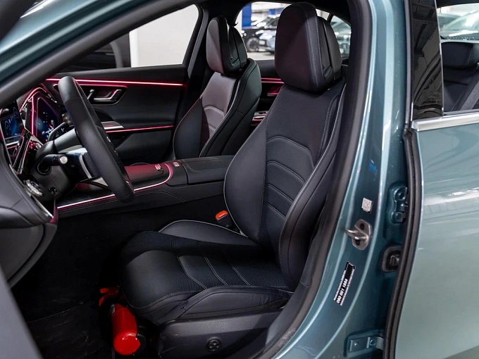 Mercedes-Benz E-Класс Зеленый Non metallic фото 7