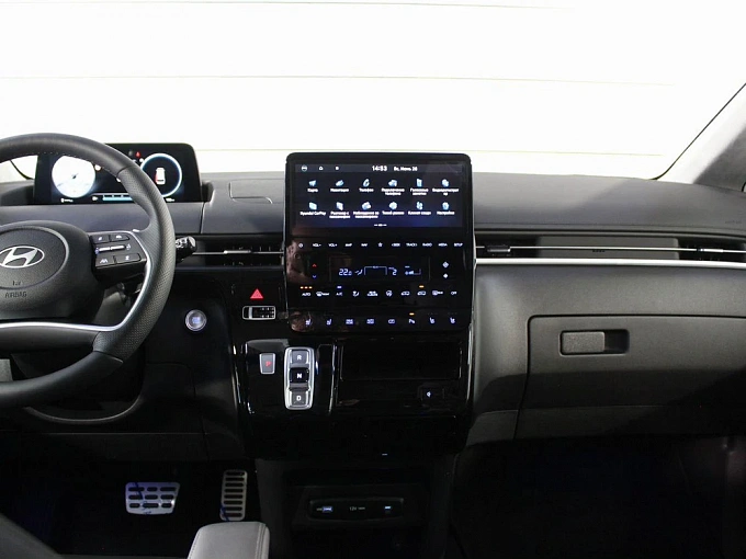 Hyundai Staria 2025 2.2d AT 4WD (177 л.с.) фото 19