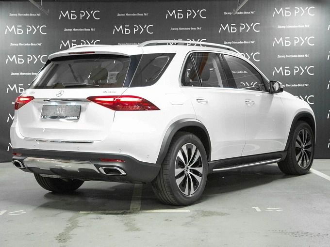 Mercedes-Benz GLE Белый Non metallic фото 3