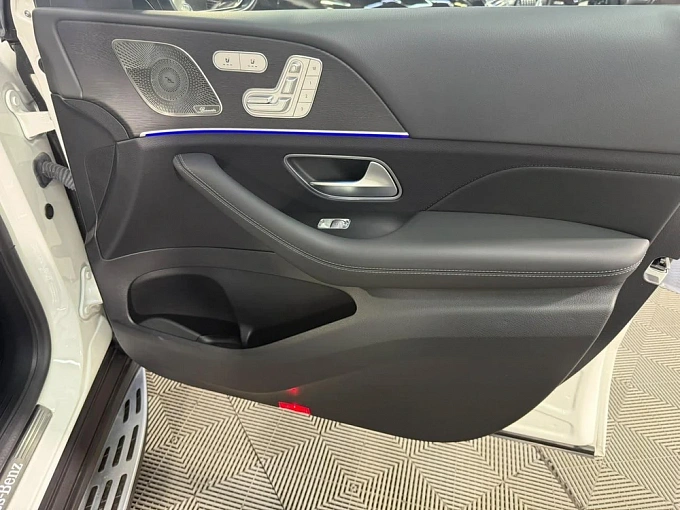 Mercedes-Benz GLE coupe Белый Non metallic фото 30