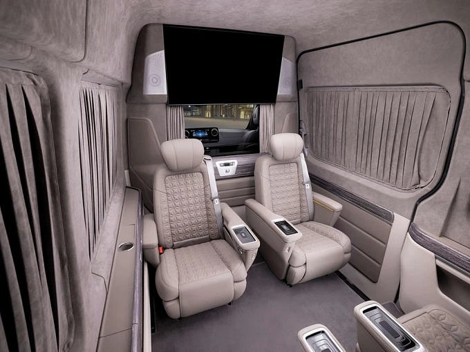 Mercedes-Benz Sprinter Черный Non metallic фото 19