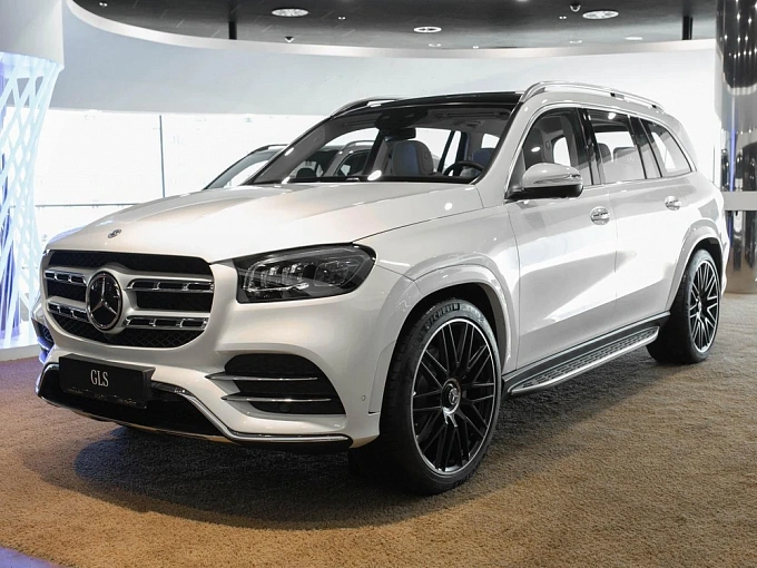 Mercedes-Benz GLS Белый Non metallic фото 1