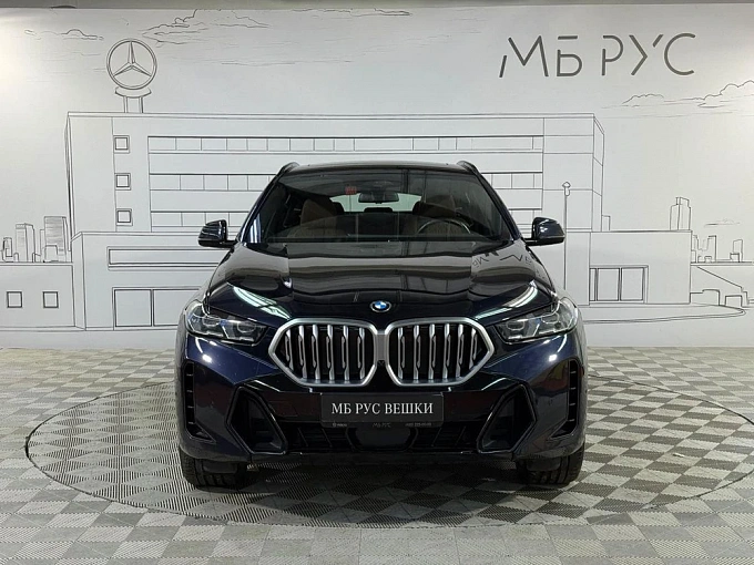 BMW X6 2023 3.0 AT 4WD (381 л.с.) фото 7