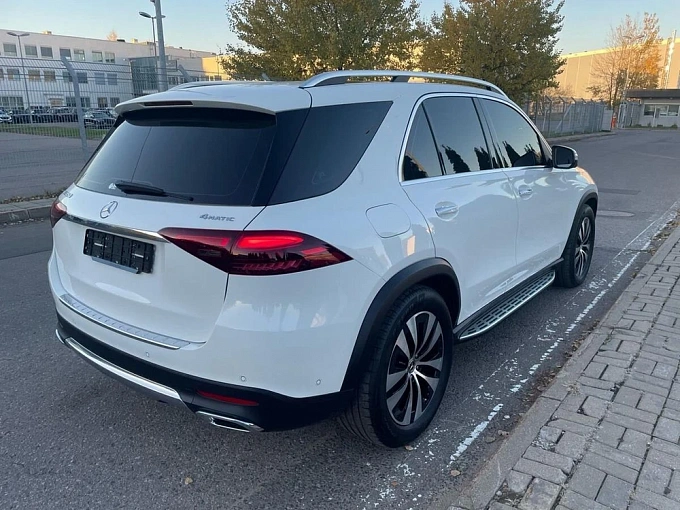 Mercedes-Benz GLE Белый Non metallic фото 6