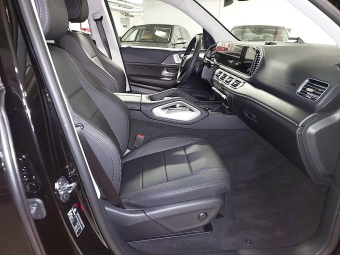 Mercedes-Benz GLE Черный Non metallic фото 13