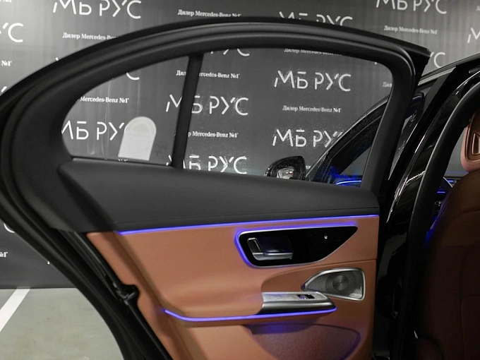 Mercedes-Benz E-Класс Черный Non metallic фото 24