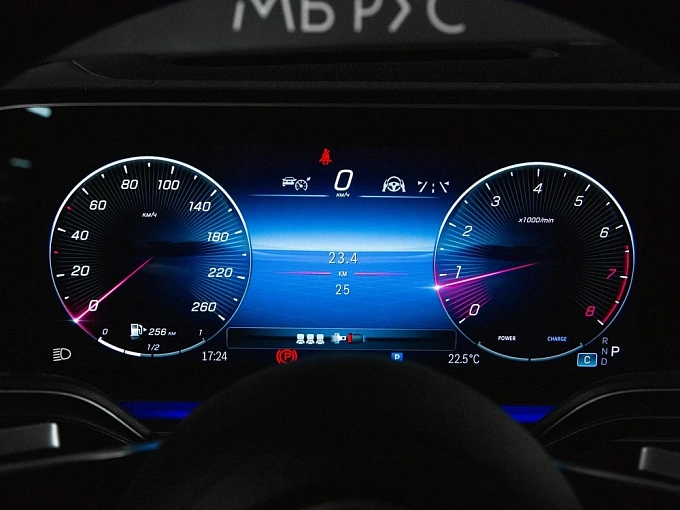 Mercedes-Benz GLE Белый Non metallic фото 18