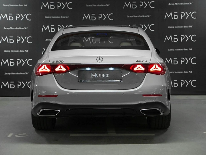 Mercedes-Benz E-Класс Серый Non metallic фото 4