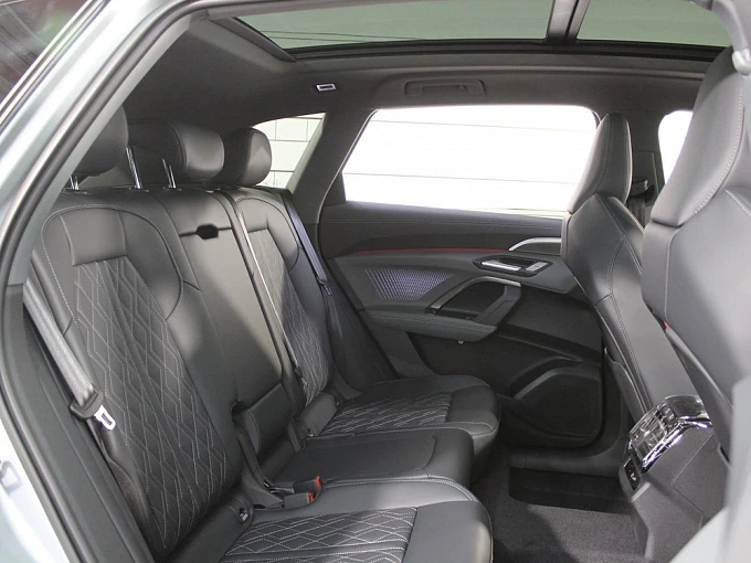 Audi Q5 Серый Non metallic фото 17